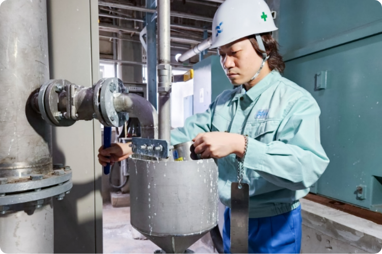 原質部門の仕事風景4